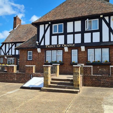 Prince Of Orange Hotel Gravesend Exterior foto